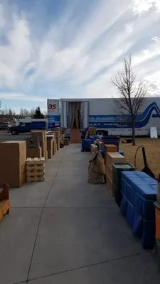 307 Moving LLC