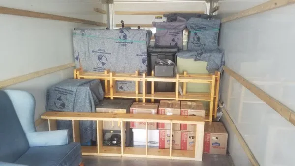 307 Moving LLC