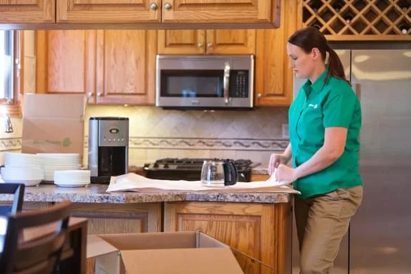 Arrow Moving & Storage Co INC